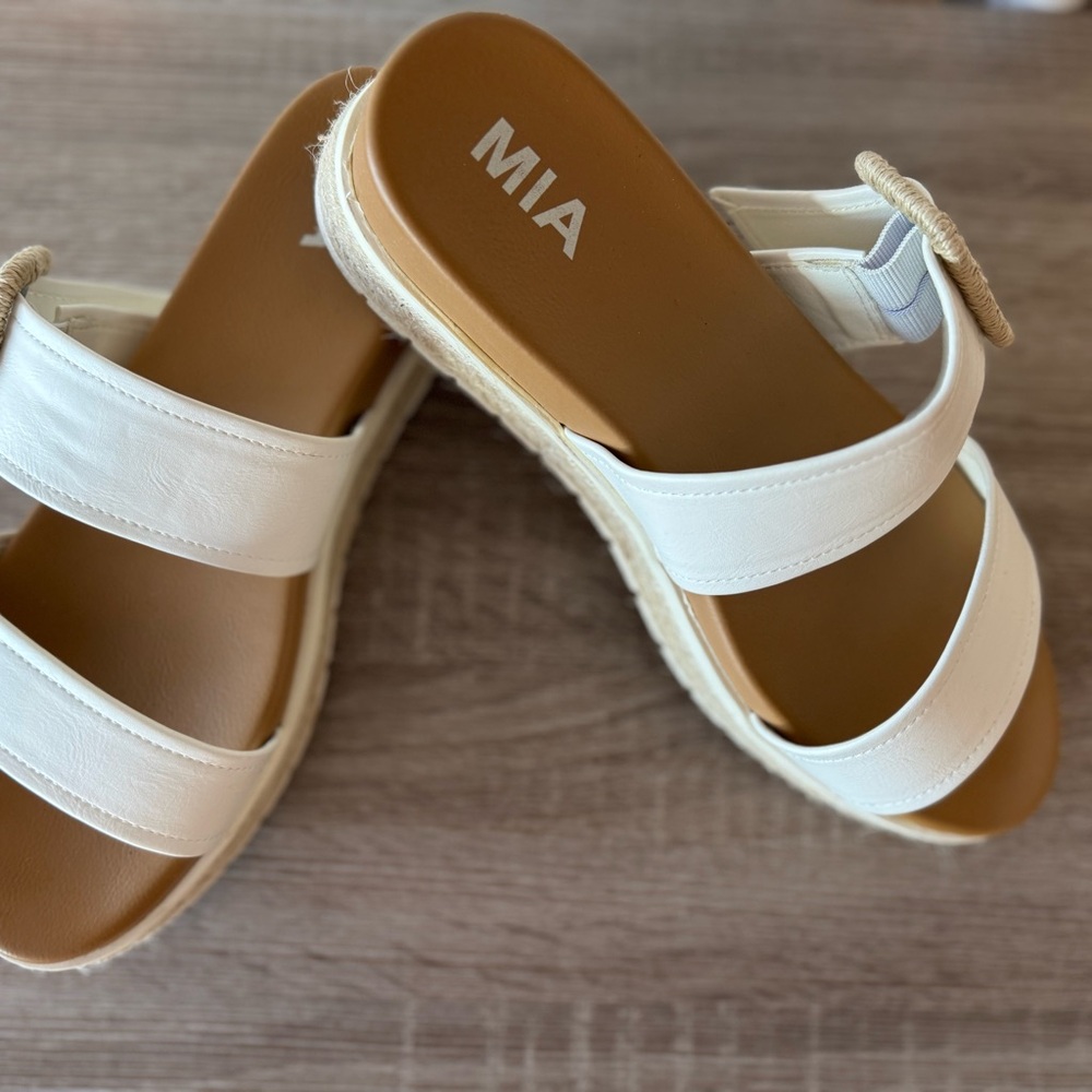 MIA White Double Strap Platform Slide Sandal - Picture 8 of 11